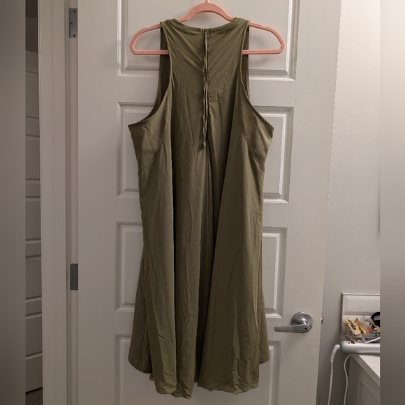 **SOLD** Lululemon Mesh Overlay High-Neck Dress - Picture 4 of 7